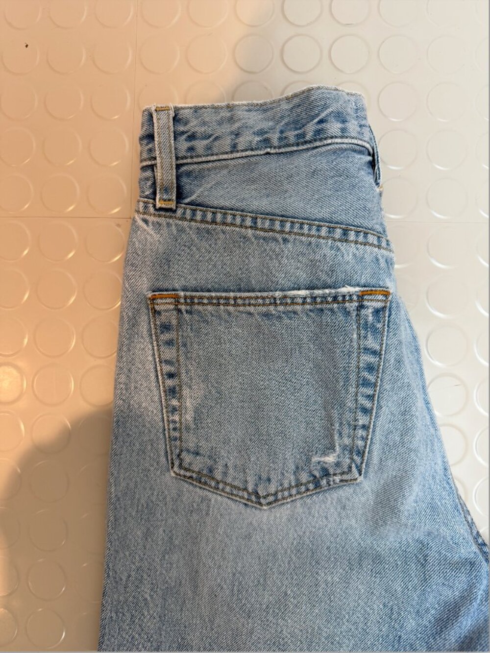 AGOLDE Riley High Rise Straight Crop SIZE 25. Color: HAVEN - Picture 5 of 5